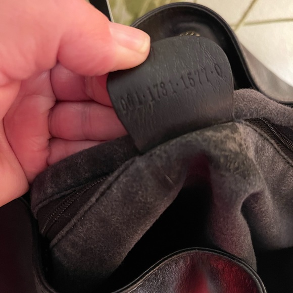 💯 Authentic Gucci Leather Hobo Bag With Strap, Black - Picture 8 of 10
